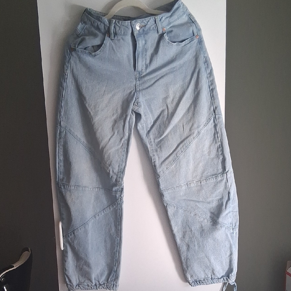 Casual Denim Boyfriend Jeans in Light Blue